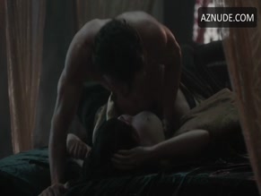 AARON JAKUBENKO NUDE/SEXY SCENE IN ROMAN EMPIRE REIGN OF BLOOD