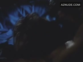 ANTONIO BANDERAS NUDE/SEXY SCENE IN CONTRA EL VIENTO