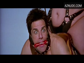 BEN STILLER NUDE/SEXY SCENE IN ZOOLANDER