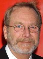 MARTIN MULL