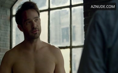 CHARLIE COX in Daredevil