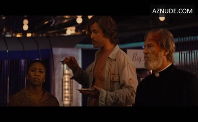 CHRIS HEMSWORTH in Bad Times At The El Royale