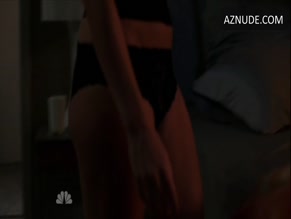COLIN DONNELL NUDE/SEXY SCENE IN CHICAGO MED