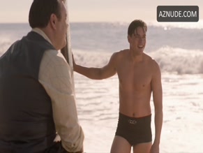 DOMINIC SHERWOOD NUDE/SEXY SCENE IN PENNY DREADFUL: CITY OF ANGELS