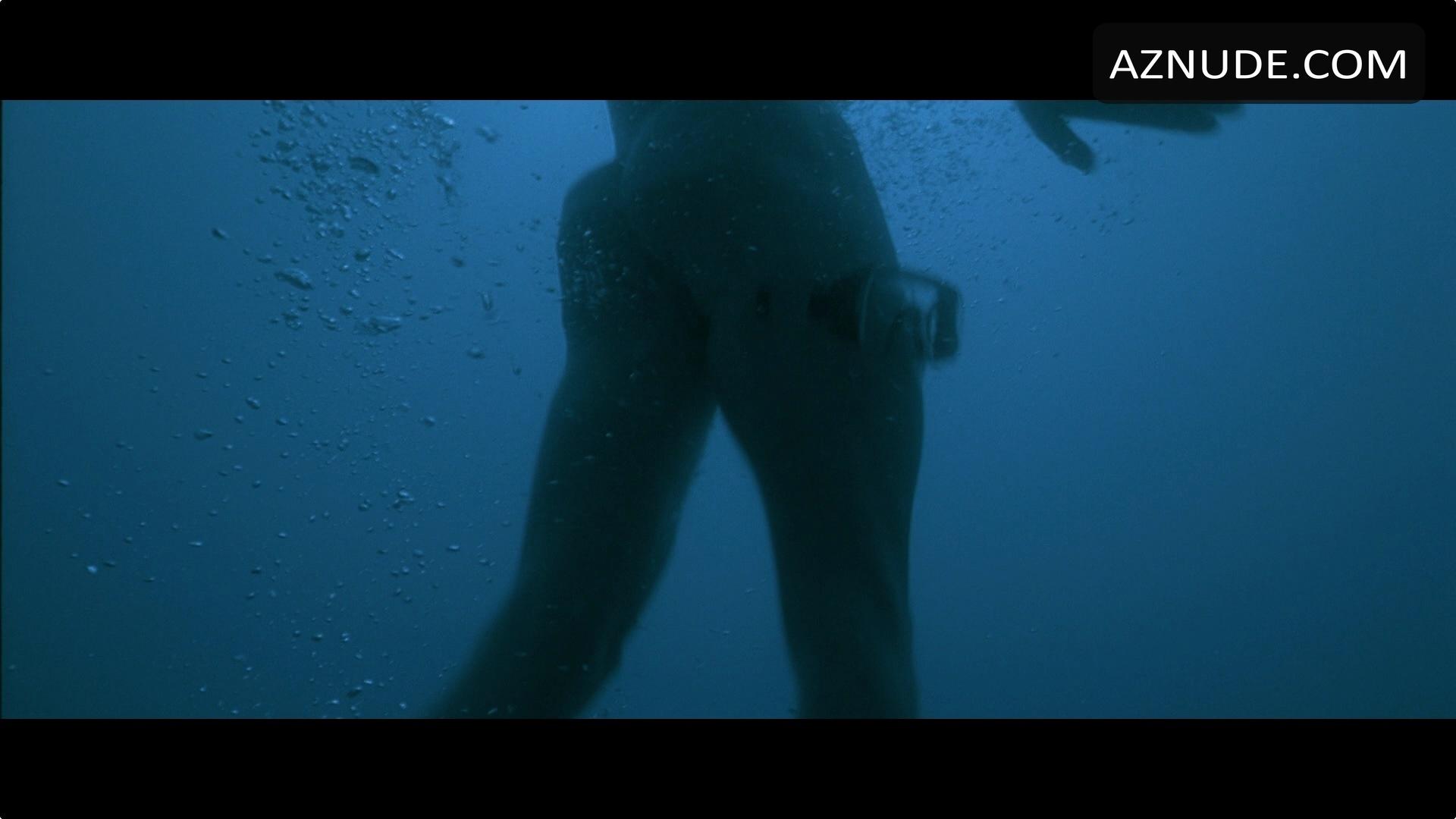 Open Water Adrift Nude Scenes Aznude Men