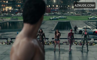 HENRY CAVILL in Justice League