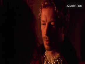 KRIS HOLDEN-RIED NUDE/SEXY SCENE IN THE TUDORS