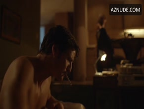 PEDRO PASCAL NUDE/SEXY SCENE IN NARCOS