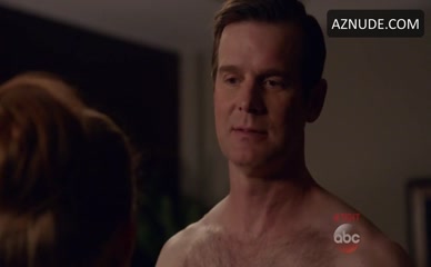 PETER KRAUSE in The Catch
