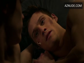 TIMOTHY GRANADEROS NUDE/SEXY SCENE IN 13 REASONS WHY