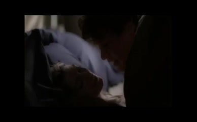 T.R. KNIGHT NUDE/SEXY SCENE IN GREY'S ANATOMY