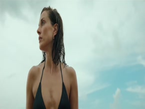 ALEX GONZALEZ NUDE/SEXY SCENE IN SUSPICIOUS MINDS