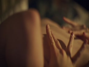 NESTOR CANTILLANA NUDE/SEXY SCENE IN EL RETRATO DE ELLA