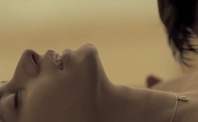 FRANCESCO GHEGHI NUDE/SEXY SCENE IN MANI NUDE