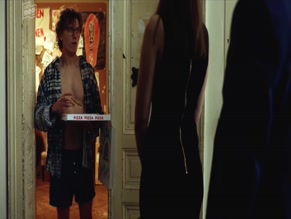 MAX SCHIMMELPFENNIG NUDE/SEXY SCENE IN CRYSTAL WALL