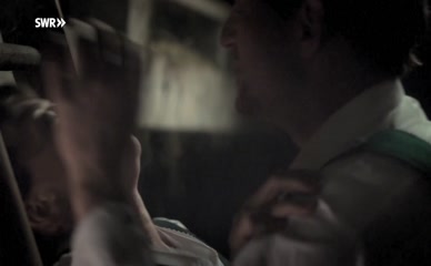 THOMAS UNGER NUDE/SEXY SCENE IN AT HOME IN THE MOUNTAINS
