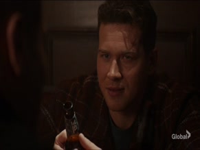 LOU FERRIGNO JR.,OLIVER STARK in 9-1-1