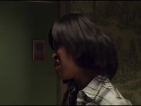 TERRY CREWS in EVERYBODY HATES CHRIS (2005)