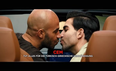 DAR SALIM,UNKNOWN NUDE/SEXY SCENE IN MACHO MAN