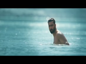 VICKY KAUSHAL NUDE/SEXY SCENE IN BAD NEWZ