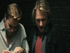 ERIC NELSEN in THE BAY(2010)