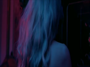 ROBERT RUSLER NUDE/SEXY SCENE IN GARDEN OF EDEN