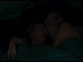 JASON ISAACS in THE SALT PATH (2024)