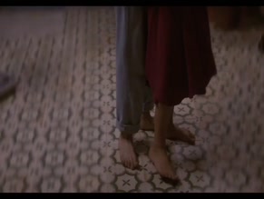 LUONG ANH VU,AVIN LU NUDE/SEXY SCENE IN SAIGON IN THE RAIN