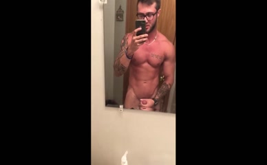 CAMDEN GRIGSBY in CAMDEN GRIGSBY SEXY AND NUDE PHOTOS AND VIDEOS SHOWING OFF HER MUSCULAR BODY AND BIG COCK