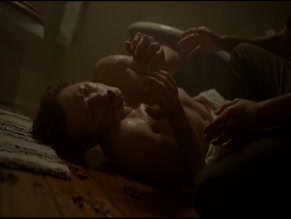 LEO HOWARD NUDE/SEXY SCENE IN LEGACIES