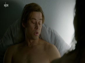 PHILIPP BOOS in MORDEN IM NORDEN