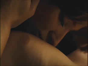 MATTHIAS SCHWEIGHOFER NUDE/SEXY SCENE IN WOMAN IN LOVE