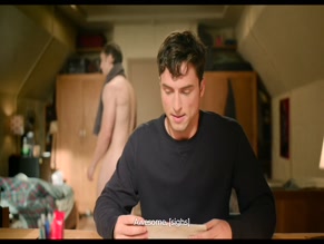 AUSTIN LINDSAY NUDE/SEXY SCENE IN OVERCOMPENSATING