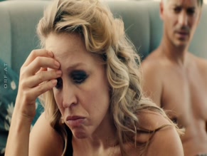 FARIS RAHOMA NUDE/SEXY SCENE IN VORSTADTWEIBER