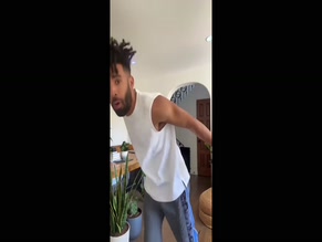 Kyle Harvey (super Duper Kyle) Sexy in Grey Sweatpants Bulge On Tiktok