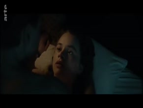 LOUIS HOFMANN NUDE/SEXY SCENE IN THE FORGER