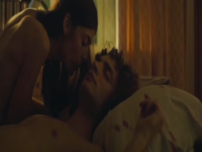 LEON MARTINEZ in PARAISO