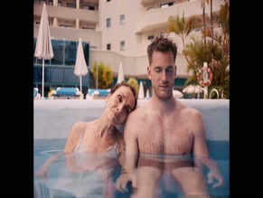 MANU VEGA in ISLAS
