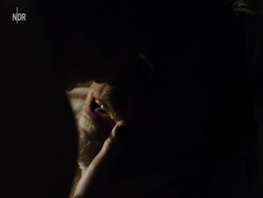 ANDREAS GUENTHER NUDE/SEXY SCENE IN POLIZEIRUF 110