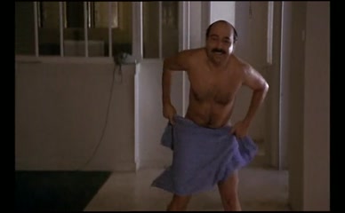 GERARD JUGNOT NUDE/SEXY SCENE IN POUR CENT BRIQUES T'AS PLUS RIEN