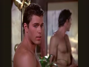 JON-ERIK HEXUM NUDE/SEXY SCENE IN MAKING OF A MALE MODEL