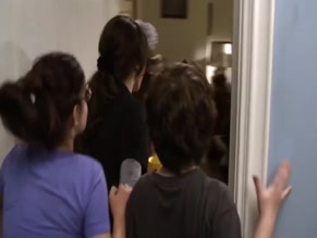 TY BURRELL NUDE/SEXY SCENE IN MODERN FAMILY