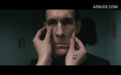 OLIVER STARK NUDE/SEXY SCENE IN MINDGAMERS
