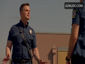 OLIVER STARK NUDE/SEXY SCENE IN 9-1-1