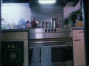 THORSTEN FELLER in GIRLS ON TOP