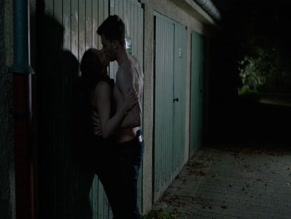 PATRICK MOLLEKEN NUDE/SEXY SCENE IN SEX ZIMMER KUCHE BAD