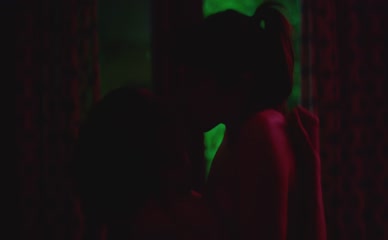 VLADIMIR DURAN NUDE/SEXY SCENE IN THE FACE OF THE JELLYFISH