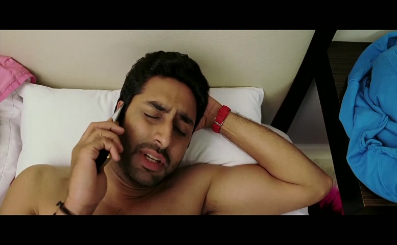 Abhishek Bachchan Porn - Abhishek Bachchan Shirtless Scene in Dostana - AZNude Men
