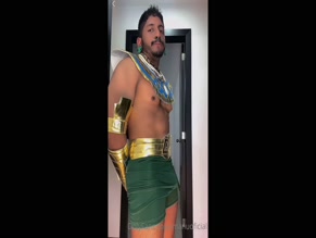 MANU DIAMOND in MANU DIAMOND TWITTER & OFS SHORTS 01 (2025)