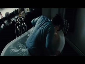 HENRY CAVILL NUDE/SEXY SCENE IN BATMAN V SUPERMAN: DAWN OF JUSTICE ULTIMATE EDITION